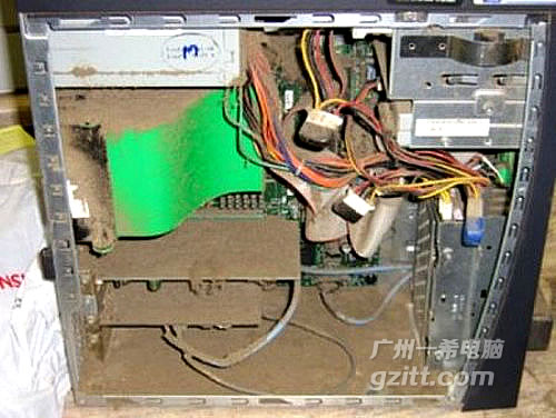 电脑这么多灰尘，机器有能多久？
